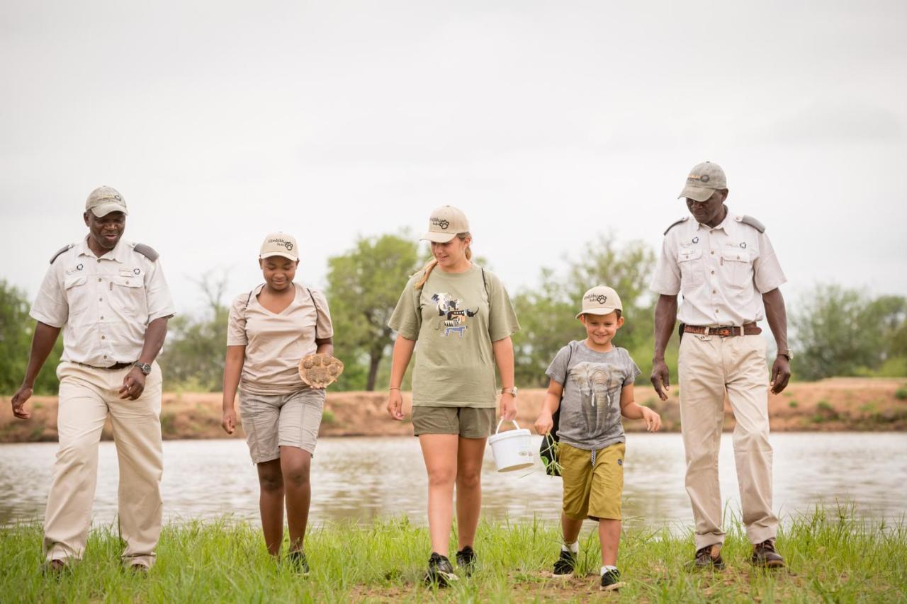Kambaku Safari Lodge Timbavati Game Reserve Exterior photo