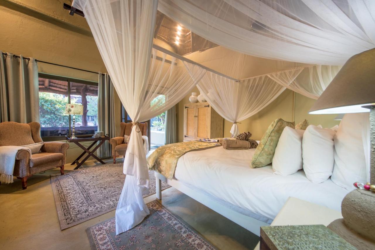 Kambaku Safari Lodge Timbavati Game Reserve Exterior photo
